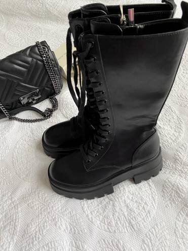 Pull & Bear Black faux leather lace-up platform chunky soles winter combat boots booties shoes 