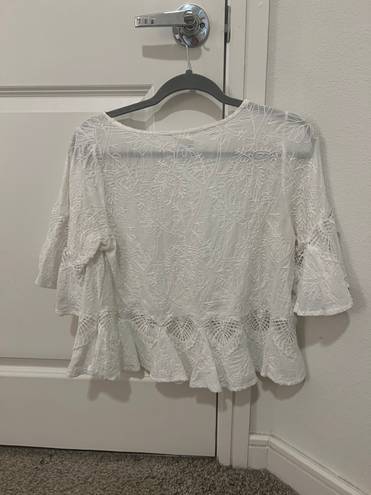 Main Strip White Detailed Top