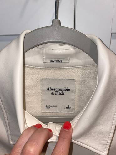 Abercrombie & Fitch Abercrombie Oversized Leather Shacket 