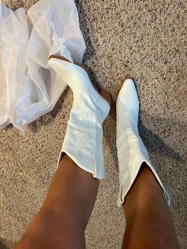 Amazon white cowgirl boots