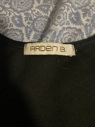 Arden B Black Crops Top