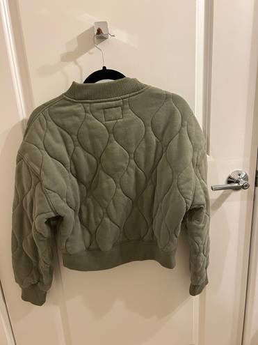Abercrombie & Fitch Quilted Bomber Jacket