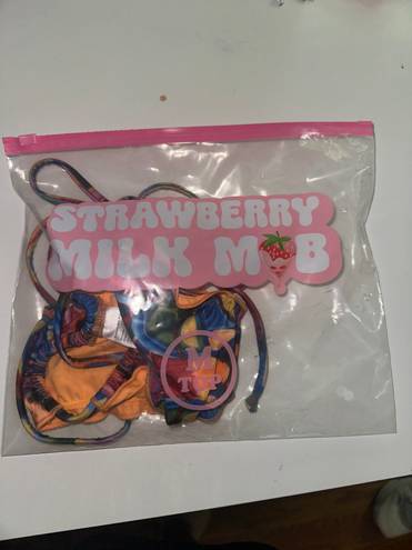 Strawberrymilkmob Multiple Size M