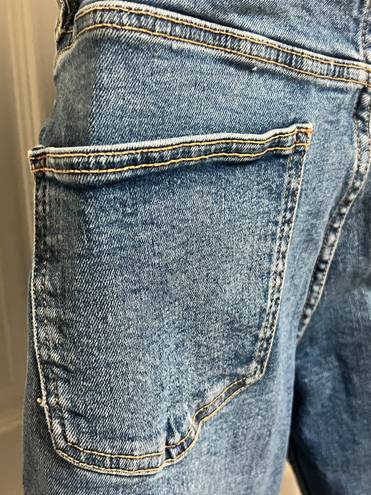 ZARA Light Wash High Rise Straight Leg Raw Hem Jeans