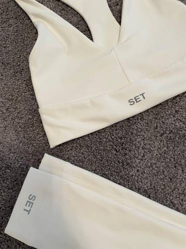 Set Active Two Piece Work Out Set