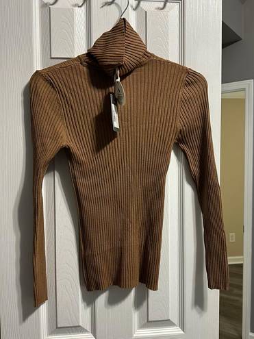 BSB Turtle Neck Top Brown Size L