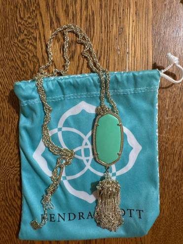 Kendra Scott Neckalce