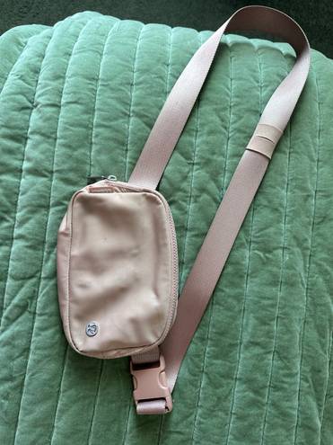 Lululemon Belt Bag