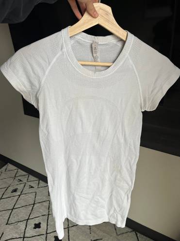 Lululemon Swiftly Tech Short Sleeve