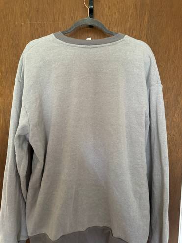 P’tula Light Fleece Crewneck