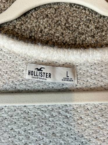 Hollister 