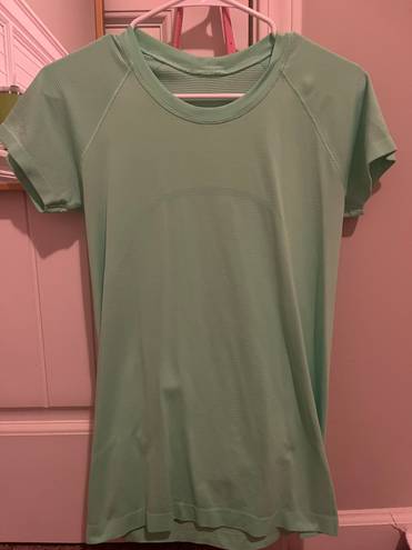 Lululemon Swiftly Tech Short Sleeve