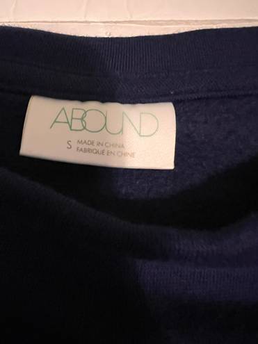 Abound Navy Montana Cropped Sweatshirt  Junior Size Small