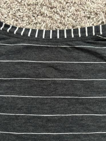 Lululemon Tee