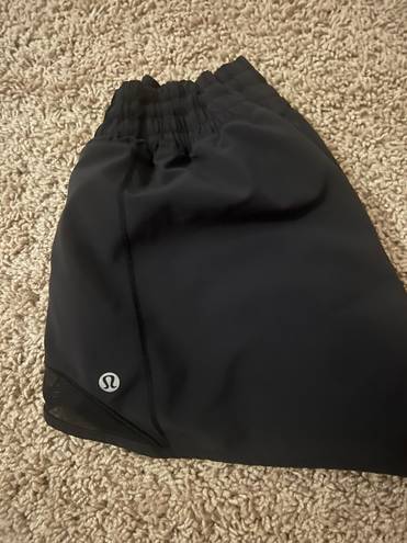 Lululemon Hotty Hot Short 2.5”