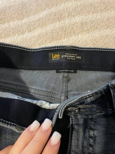 Lee Classic Fit Straight Leg Jeans