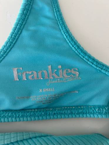 Frankie’s Bikinis Top Blue Ribbed Cut Out