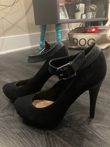 Penny Loves Kenny Black Heels