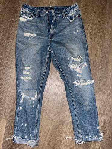 Abercrombie & Fitch Girlfriend Jeans