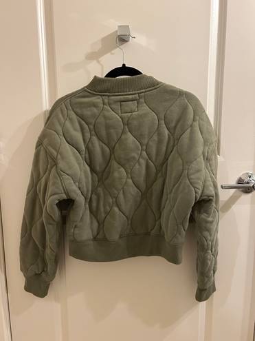 Abercrombie & Fitch Quilted Bomber Jacket