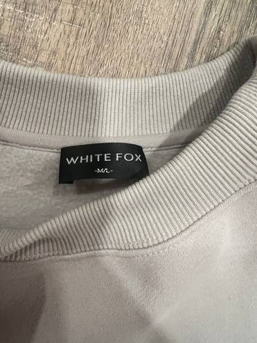 White Fox Boutique never worn white fox crewneck