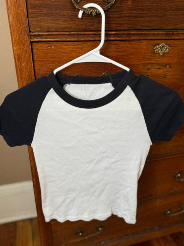 Brandy Melville Tee