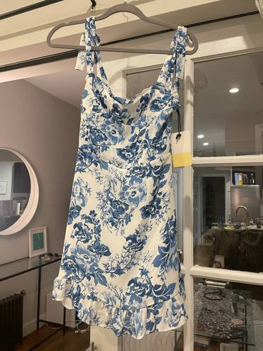 Few Moda Kourt Blue And White Floral Dress