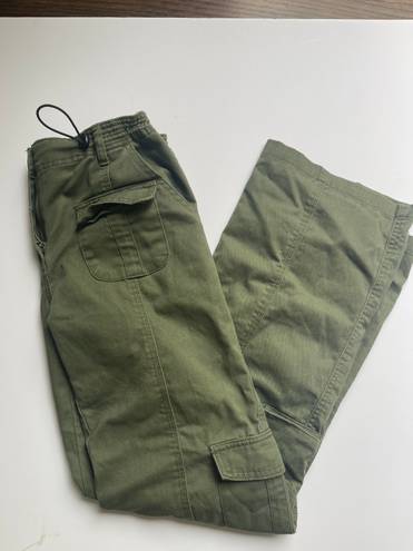 Brandy Melville Jane Cargo Pants