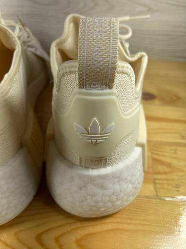 Adidas NMD_R1 Wonder White Factory New