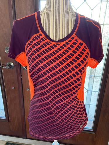 FILA sport Performance Running orange & Deep Maroon short sleeve Top size med