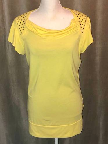 Ariat Women’s Sunflower 🌻 Yellow  Tunic