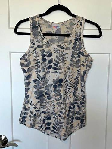 LuLaRoe Leaf Pattern Tank