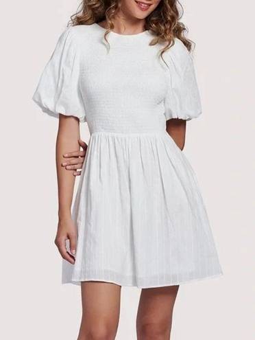 Lost + Wander  Mykonos Mini White Smoked Puff Sleeve Dress Size Medium