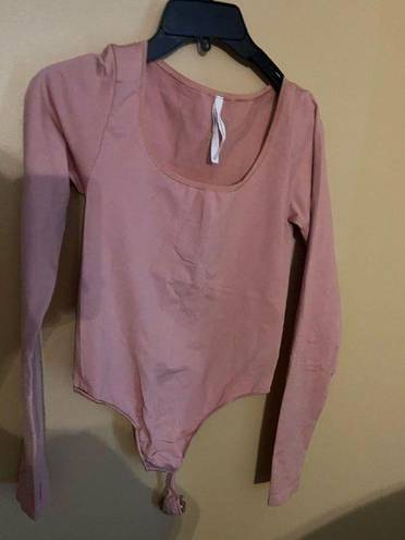 Babaton  medium pink bodysuit