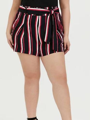 Torrid  black self tie mid stripe short size 24 nwt