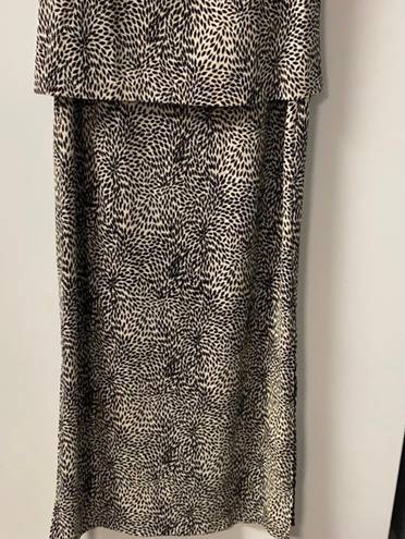 Scarlett Blk/tan sparkly sleeveless dress. Size M