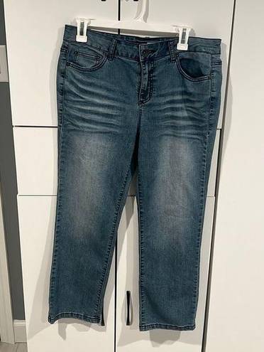 DKNY  jeans . Size 10‎