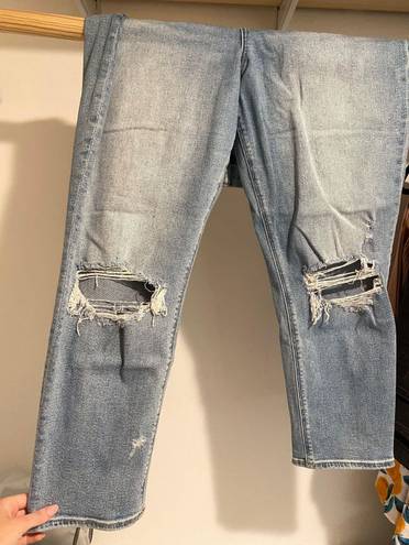 American Eagle Ripped Baggy Jeans