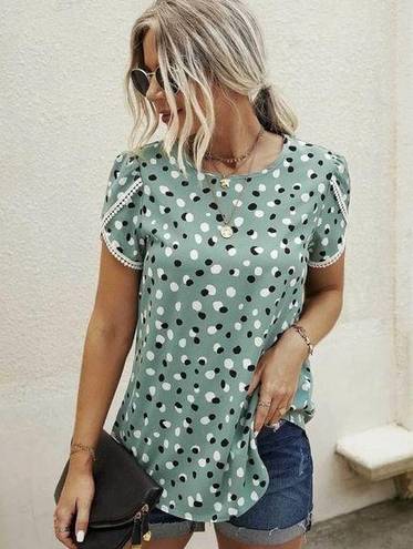 Petal NEW Sage Green Confetti Polka Lace Trim Short  Sleeve Blouse Size Large