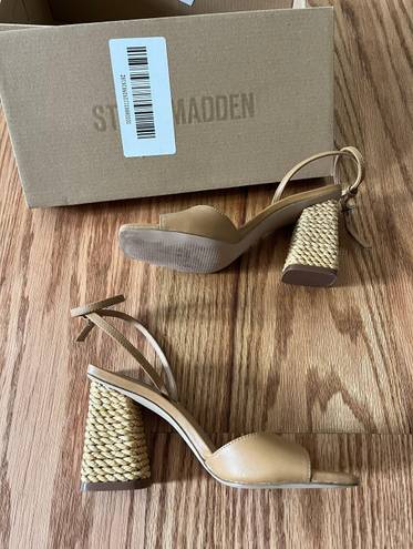 Steve Madden Tan Heels