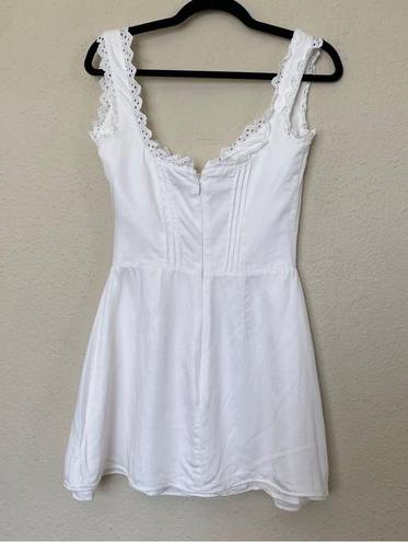 House Of CB  'Tilly' White Pin Tuck Mini Dress NWOT size S Plus Cup