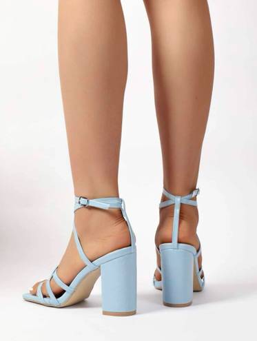 Women’s Baby Blue Heels Size 10