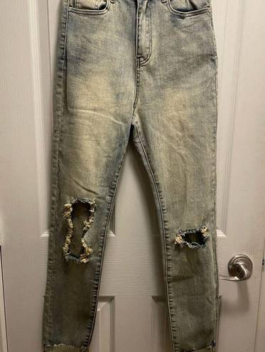 Missguided size US2 Sinner knee distressed high waisted jeans NWT