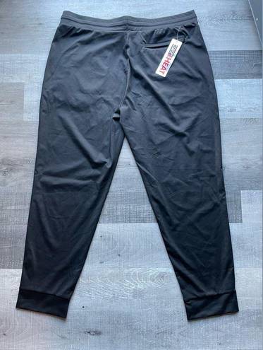 32 Degrees Heat NWT  Women’s Size XL Black Joggers with Front and Back Pockets