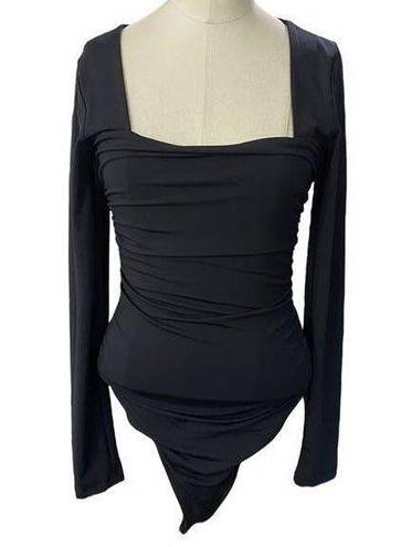 Abercrombie & Fitch  A&F Soft Matte Seamless Long-Sleeve Squareneck Bodysuit