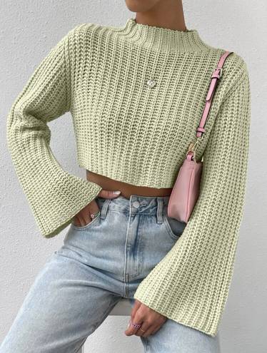 Mock Neck Crop Sweater Green