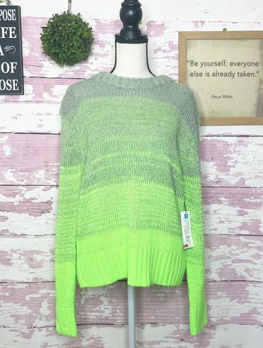 Treasure & Bond Women’s Green Space Dye Pullover Sweater in a size small