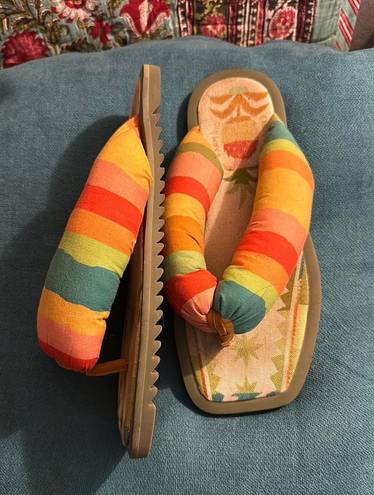 Farm Rio Multicolor Sandals