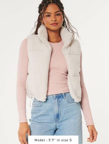 Hollister Sherpa Puffer Vest