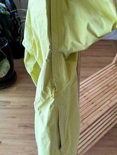 Patagonia  Women's Sz M Torrentshell 3L Jacket Pineapple Yellow